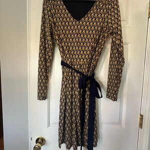 Boden Long Sleeve Dress in Navy and Gold